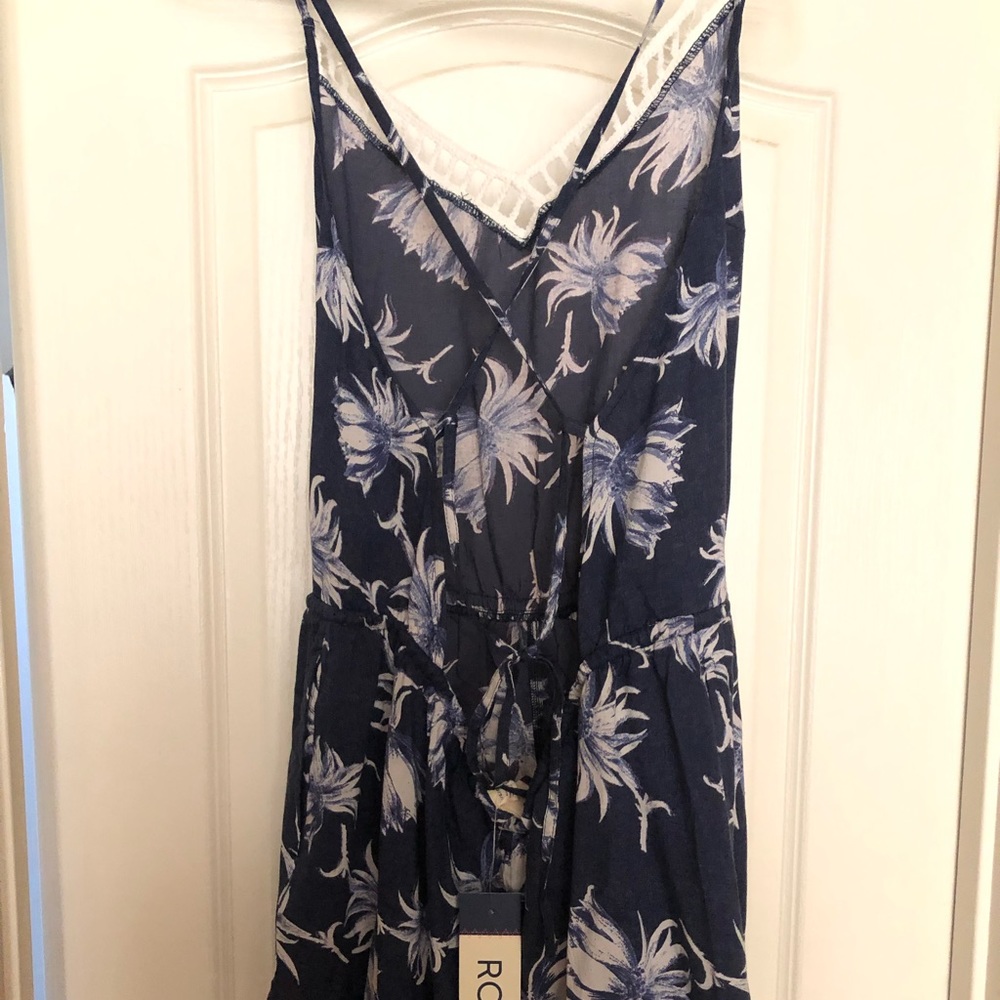 NEW!! Roxy romper - Picture 2 of 3